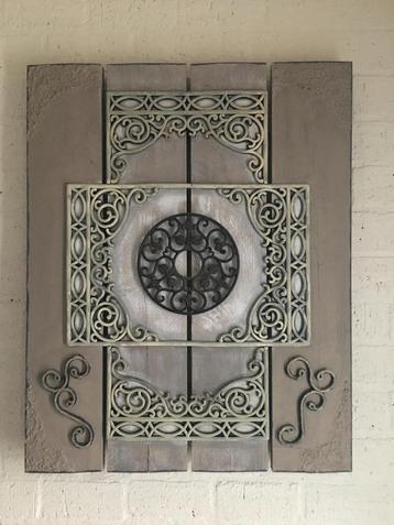 Ornament beschikbaar voor biedingen