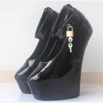 Speelse sleehakken, tm 46, Verzenden, Nieuw, Pumps