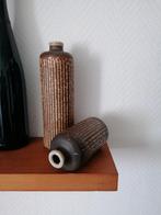 Vintage bruine brutalist  vaas, Antiek en Kunst, Verzenden