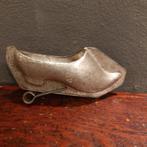 Antieke chocolademal in de vorm van een schoen nummer 4,, Antiek en Kunst, Ophalen of Verzenden