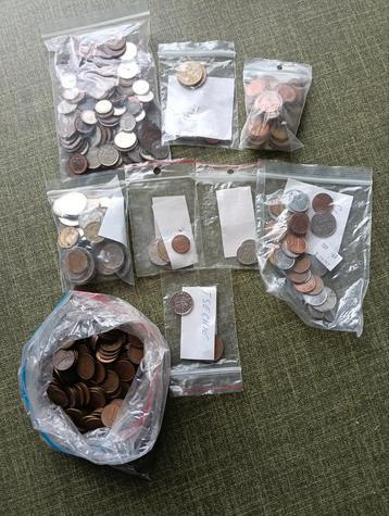 verzameling munten beschikbaar voor biedingen