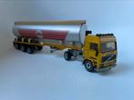 model Volvo F10 Turbo6 globetrotter tankwagen 1/60 Siku, Hobby en Vrije tijd, Modelauto's | 1:50, Ophalen of Verzenden, Gebruikt