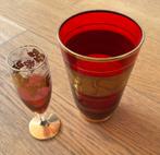 Vaas en wijnglas rood met goud, Ophalen of Verzenden, Zo goed als nieuw