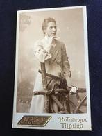 CDV, Dame, A. Héron, Rotterdam - Tilburg, Carte de Visite, Ophalen of Verzenden, Voor 1940, Gebruikt, Foto