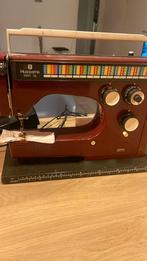 Husqvarna naaimachine 2000, Hobby en Vrije tijd, Ophalen, Gebruikt, Naaimachine, Husqvarna