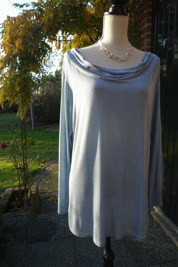 lavendel blauwe top met sjaal kraag mt XL made in Italy