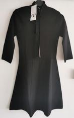 ZARA tricot jurk met strik mt. M, Maat 38/40 (M), Verzenden, Nieuw, Boven de knie