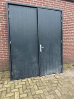 Hardhouten garagedeuren inclusief kozijn, Doe-het-zelf en Verbouw, Ophalen, Gebruikt, Deurkozijn, 150 tot 225 cm