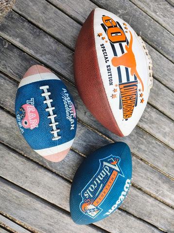 3 American football  beschikbaar voor biedingen