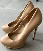 Beige mooie elegante Hoge pumps, Ophalen of Verzenden, Zo goed als nieuw, Schoenen met hoge hakken, Zara
