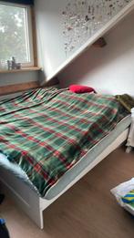 Wit 2 persoonsbed met topper en 2 matrassen, Huis en Inrichting, Slaapkamer | Bedden, Ophalen, Tweepersoons, Zo goed als nieuw
