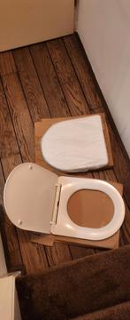 2 toilettebrillen wc-brillen 2 stuks nieuw in doos, Huis en Inrichting, Ophalen, Zo goed als nieuw, Overige typen