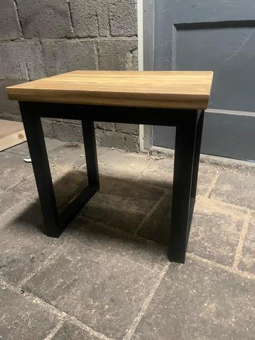 Industriele sidetable bijzettafel