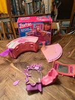 Barbie beauty salon uit 1983. Met doos gebruikte staat, Kinderen en Baby's, Speelgoed | Poppen, Barbie, Gebruikt, Ophalen of Verzenden
