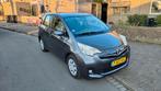 Toyota Verso-S 1.3 Vvt-i 2012 Grijs, Voorwielaandrijving, Stof, 4 cilinders, Verso-S