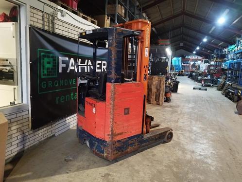 Toyota reachtruck, Zakelijke goederen, Machines en Bouw | Heftrucks en Intern transport, Reachtruck, Overige aandrijving