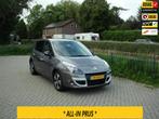 Renault Scénic 1.4 TCe Bose Navi Cruise lage KM ALLINPRIJS, Auto's, Renault, Voorwielaandrijving, Stof, 4 cilinders, 14 km/l