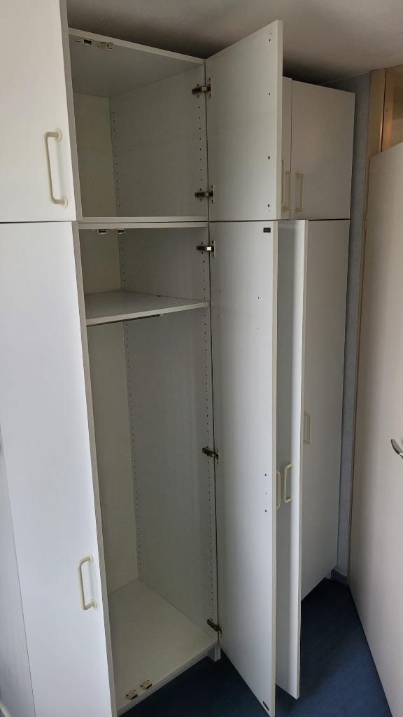 2 x kledingkast 180x80x60 (hxbxd) + opzetkast 50 hoog, Huis en Inrichting, Kasten | Kledingkasten, Gebruikt, 150 tot 200 cm, 50 tot 100 cm
