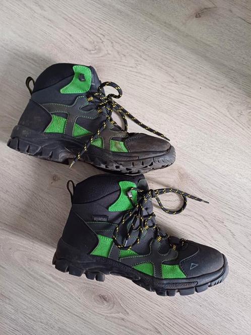 Wandel/ bergschoenen Mc Kinley maat 39, zgan, Sport en Fitness, Bergsport en Wandelen, Zo goed als nieuw, Schoenen, Ophalen of Verzenden