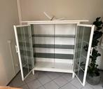 Witte glazen vitrine kast, Ophalen, 100 tot 150 cm, 100 tot 150 cm, Zo goed als nieuw