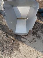 voerbak voor in de melkstal, Ophalen, Vee