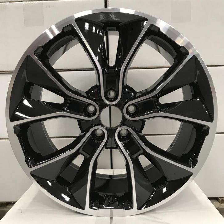 19" velgen voor de hyundai i30  5x114.3, Auto-onderdelen, Banden en Velgen, Velg(en), Zomerbanden, 19 inch, 235 mm, Personenwagen