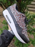 Nike Air Max 1 Just Do It Pack Black maat 44, Ophalen of Verzenden, Zo goed als nieuw, Sneakers of Gympen, Zwart