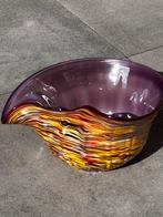 Glazen Schaal met Kleurrijk Design 30 cm br 14 cm hoog, Antiek en Kunst, Antiek | Glas en Kristal, Ophalen