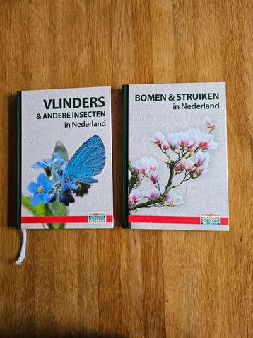 Natuurboeken Vlinders en Bomen-Struiken beschikbaar voor biedingen