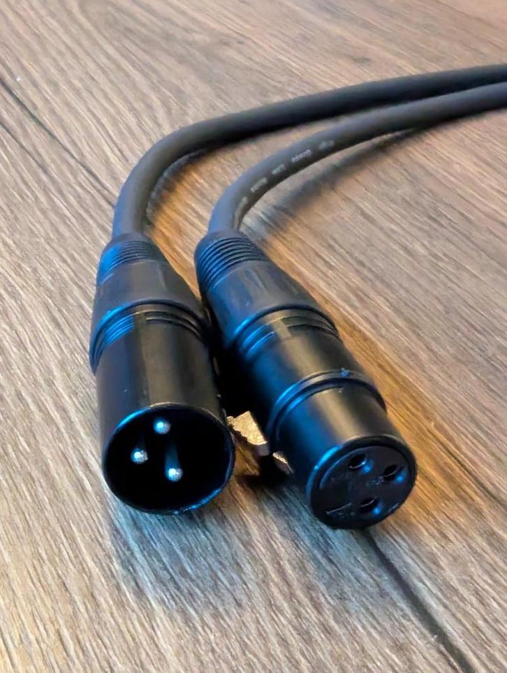 XLR gebalanceerde kabel set (2 stuks), Audio, Tv en Foto, Audiokabels en Televisiekabels, Zo goed als nieuw, Interlink-kabel, Minder dan 2 meter