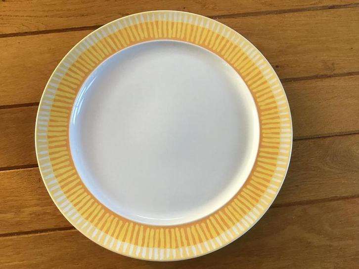 Habitat Serviesgoed - Borden, Schalen & Kom, Huis en Inrichting, Keuken | Servies, Zo goed als nieuw, Bord(en), Overige stijlen