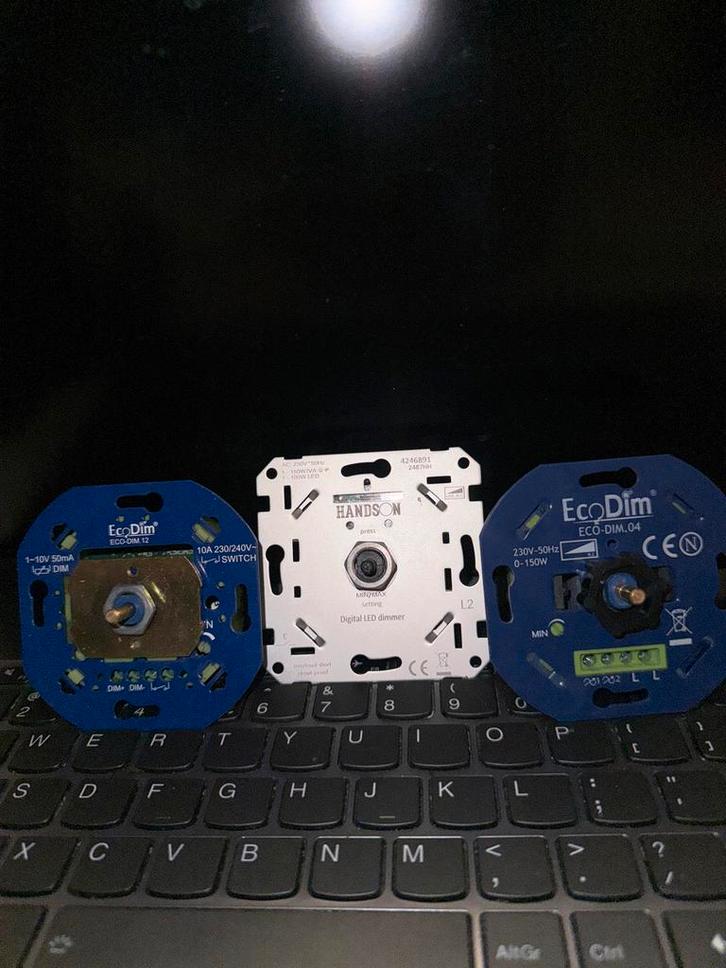 EcoDim & Handson LED Dimmers - 3 stuks, Doe-het-zelf en Verbouw, Elektra en Kabels, Gebruikt, Schakelaar, Ophalen of Verzenden