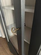 Mooie vitrine/ladenkast landelijke stijl massief eiken, Huis en Inrichting, Kasten | Vitrinekasten, Zo goed als nieuw, 150 tot 200 cm