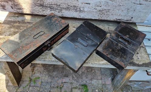 Vintage metalen kistjes, Antiek en Kunst, Curiosa en Brocante, Ophalen of Verzenden