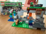 Lego Minecraft 21141 - De Zombie Grot, Ophalen of Verzenden, Gebruikt, Complete set, Lego