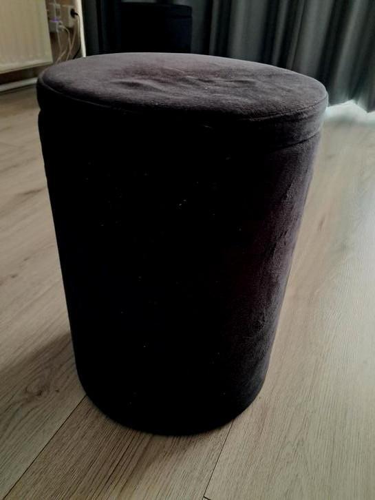 Poef met opbergruimte, Antiek en Kunst, Antiek | Meubels | Stoelen en Banken, Ophalen of Verzenden