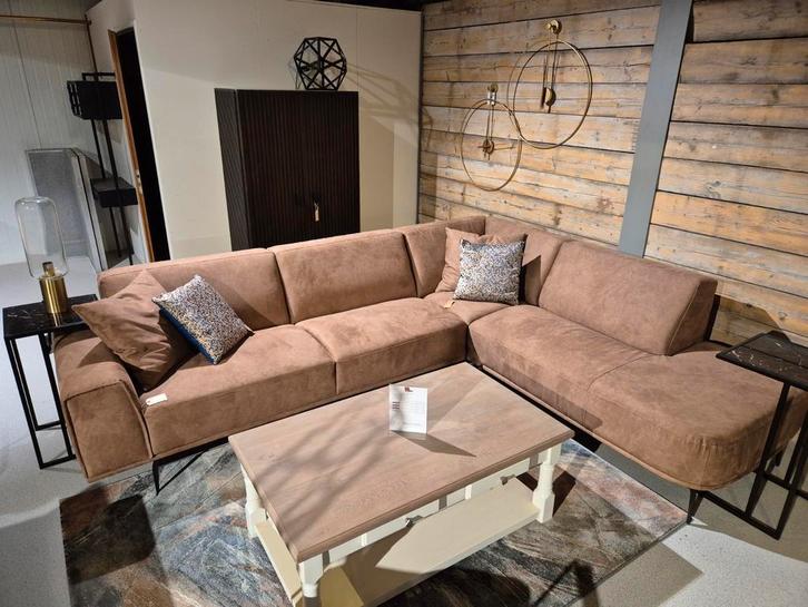 Hoekbank Mondo Zitform, Huis en Inrichting, Banken | Bankstellen, Nieuw, Hoekbank, Vierpersoons of meer, 250 tot 300 cm, 150 cm of meer