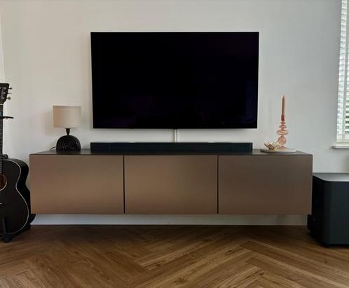Besta tv meubel zwartbruin brons, Huis en Inrichting, Kasten | Televisiemeubels, Zo goed als nieuw, Minder dan 100 cm, 150 tot 200 cm