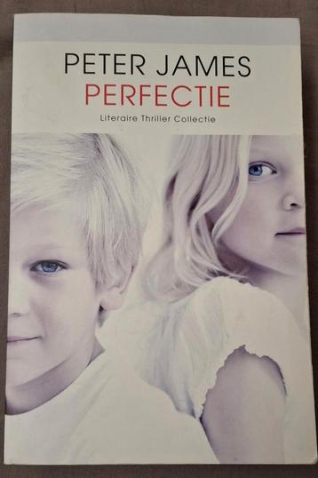 Perfectie - peter James  beschikbaar voor biedingen