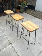 3 mooie industriele bar krukken, Huis en Inrichting, Barkrukken, Ophalen, Gebruikt, 60 tot 90 cm, Metaal