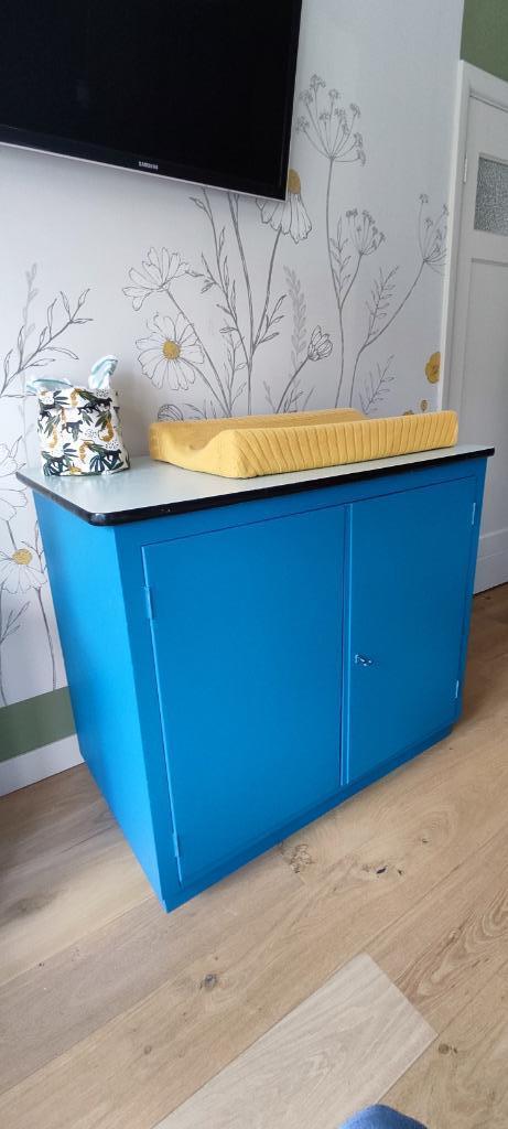 Vintage jaren 60 kast, te gebruiken als commode, Kinderen en Baby's, Kinderkamer | Commodes en Kasten, Gebruikt, Commode, 90 tot 105 cm