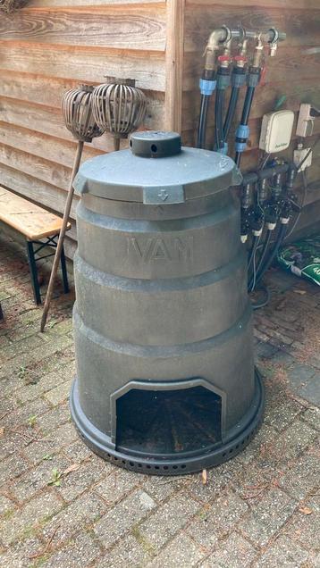Compostbak beschikbaar voor biedingen