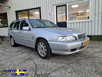 Volvo V70 2.4 Comfort Line , Kleurcode 426 beschikbaar voor biedingen