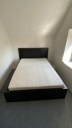 Malm bed Ikea 140x200cm, Huis en Inrichting, Gebruikt, 140 cm, Hout, Zwart