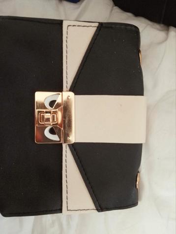 Angry bird bag , met hengsel/ ketting  beschikbaar voor biedingen
