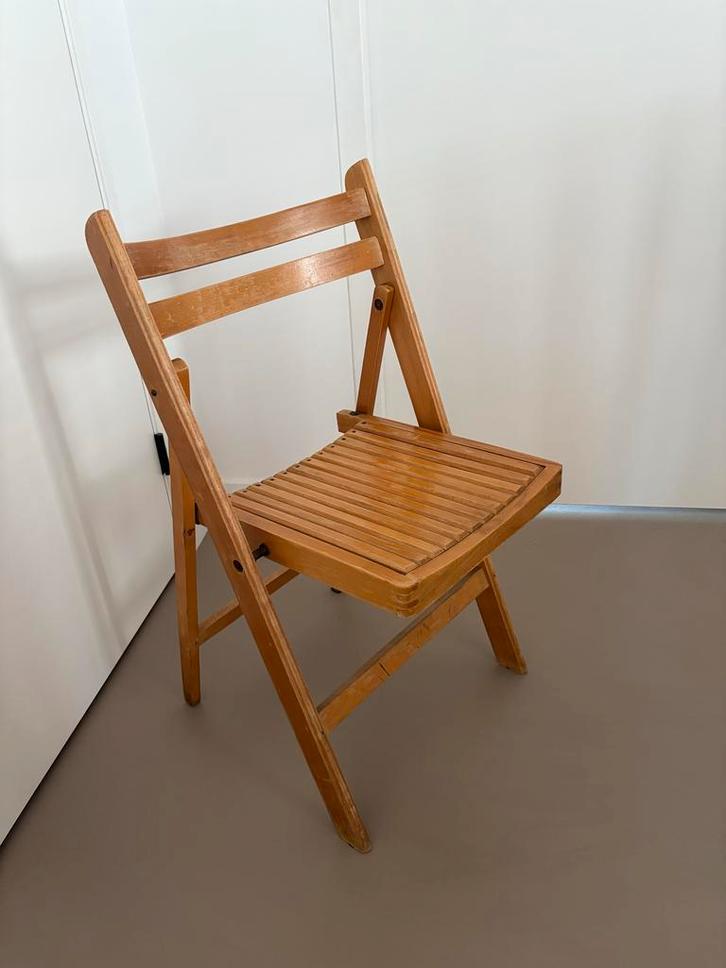 Partij van 14 bistro vintage inklapbare stoelen, Huis en Inrichting, Stoelen, Gebruikt, Vijf, Zes of meer stoelen, Hout, Overige kleuren