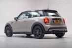 MINI Cooper 1.5 136pk Cooper Camden Edition Aut. [ LED Navi, Auto's, Mini, Gebruikt, 4 stoelen, Bedrijf, 48 €/maand