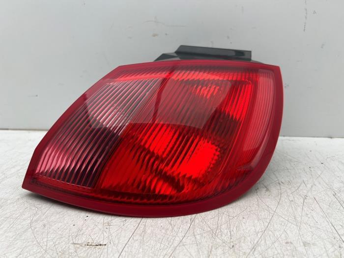Achterlicht rechts van een Mitsubishi Colt, Auto-onderdelen, Verlichting, Mitsubishi, Gebruikt, 3 maanden garantie, Ophalen of Verzenden