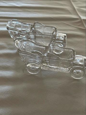 Vintage Glazen Auto's beschikbaar voor biedingen