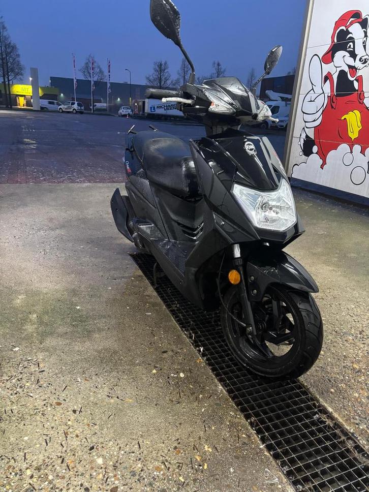 Sym orbit 3, Fietsen en Brommers, Scooters | SYM, Zo goed als nieuw, Orbit, Benzine, Ophalen